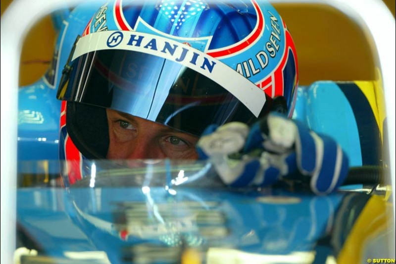 Jenson Button (GBR) Renault F1202. Formula One Testing, Barcelona, Spain, 27 June 2002.
