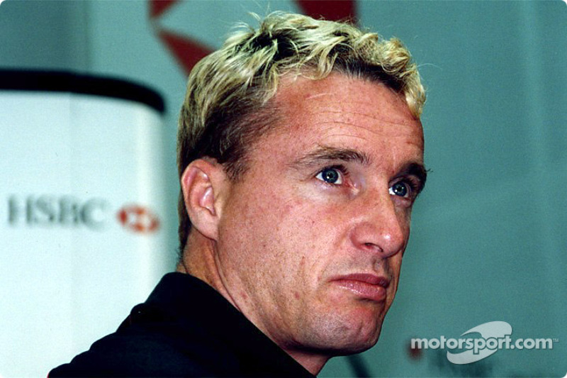 Jaguar Racing e HSBC, rinnovo della sponsorizzazione: Eddie Irvine