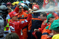 Champaña para Michael Schumacher
