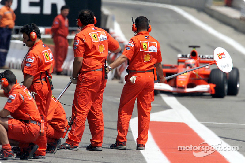 Práctica de pits con Ferrari