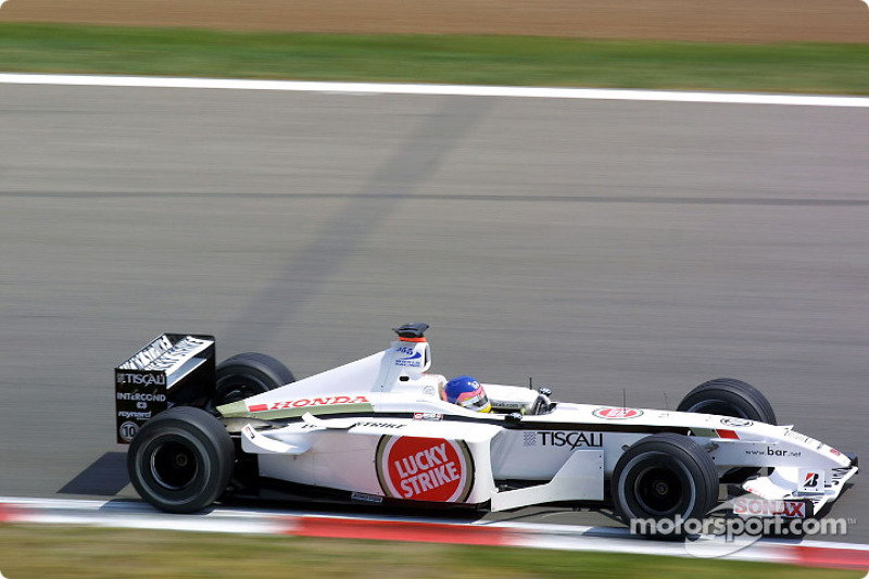 Jacques Villeneuve en route for his first podium with the BAR