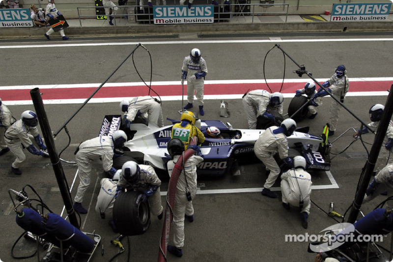 Pitstop for Juan Pablo Montoya