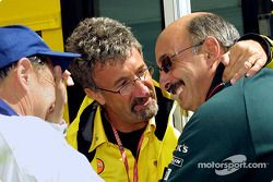 Eddie Jordan y Bobby Rahal divirtiéndose