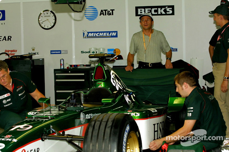 Roberto Moreno visiting Jaguar