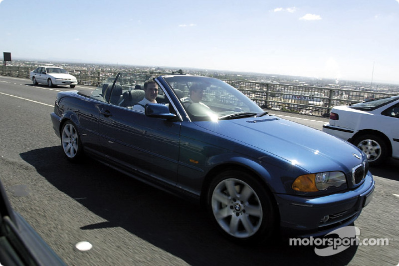 Ralf Schumacher en su BMW 330i convertible