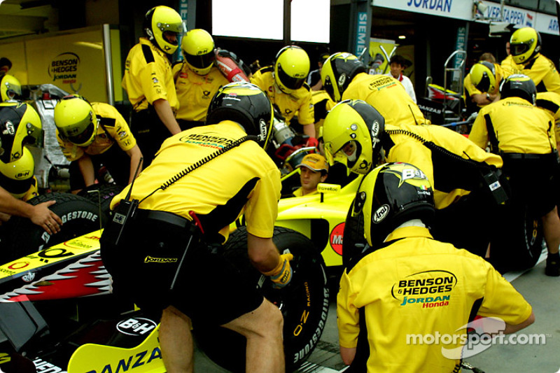 Pitstop practice at Jordan