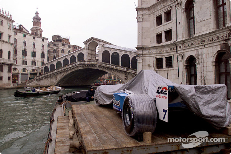 La B201 sur une gondole à Venise