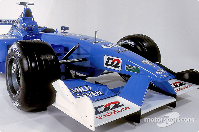 Photo studio de la Benetton B201