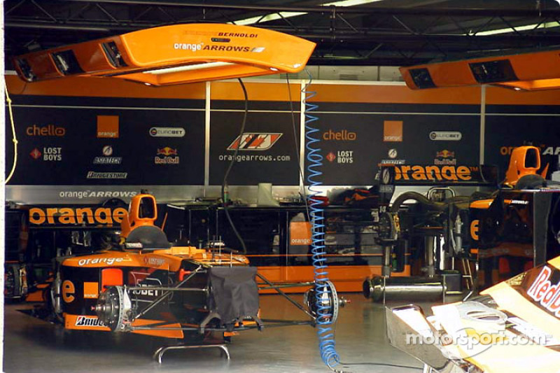 The Arrows garage