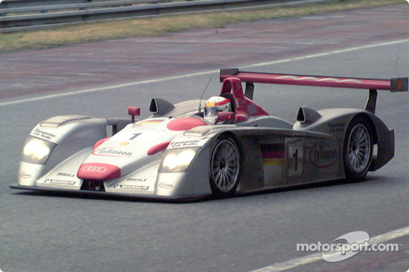 Winning Audi entering Tertre Rouge