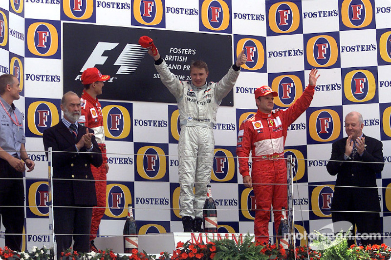 Podyum: Michael Schumacher, Mika Hakkinen ve Rubens Barrichello