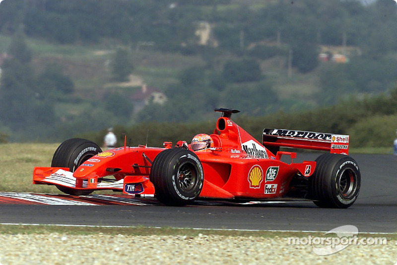 É tetra! No dia 19 de agosto de 2001, Schumacher conquistava seu quarto título mundial de F1.