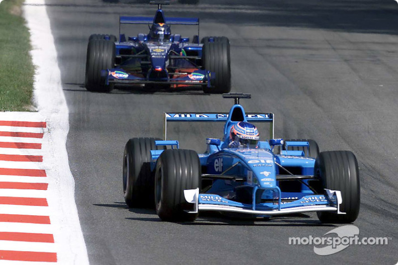 Jenson Button front, Heinz-Harald Frentzen