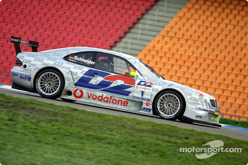 2001 (машина чемпиона и титул конструктора): Mercedes-Benz CLK-DTM