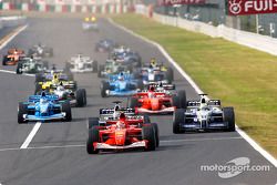 El inicio: Michael Schumacher frente a Juan Pablo Montoya y Ralf Schumacher