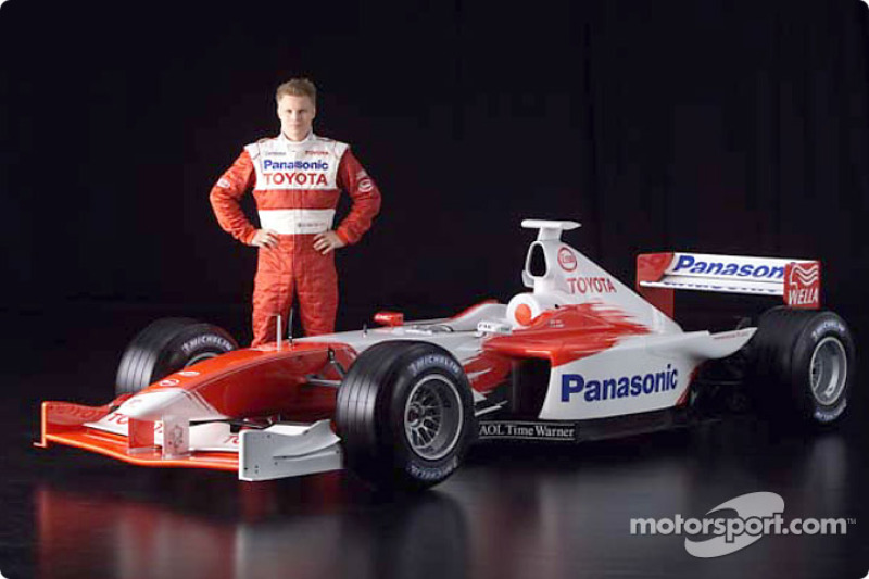 Mika Salo and the 2001 Toyota Formula 1 TF102