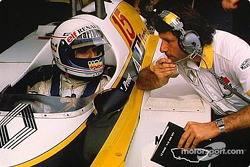 Alain Prost et Bernard Dudot pendant la séance d'essais