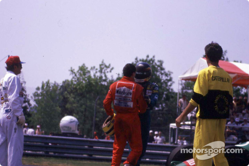 Après la course : Ayrton Senna et Thierry Boutsen