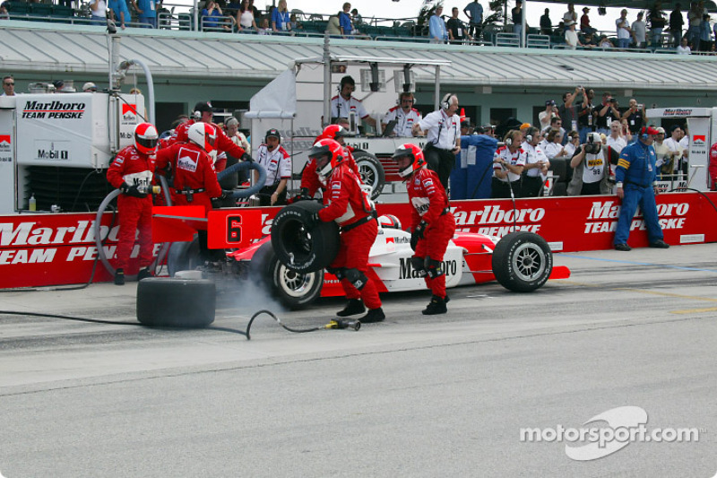 Gil de Ferran quitte les stands