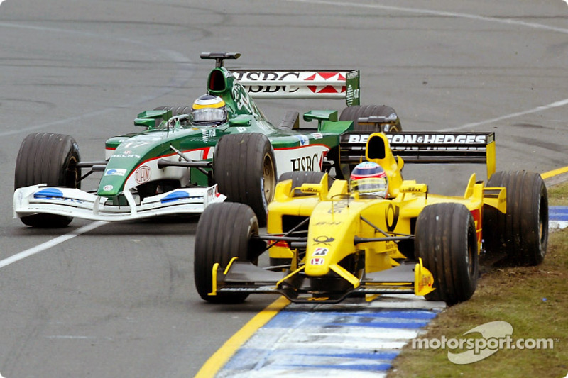 Lucha entre Takuma Sato y Pedro de la Rosa