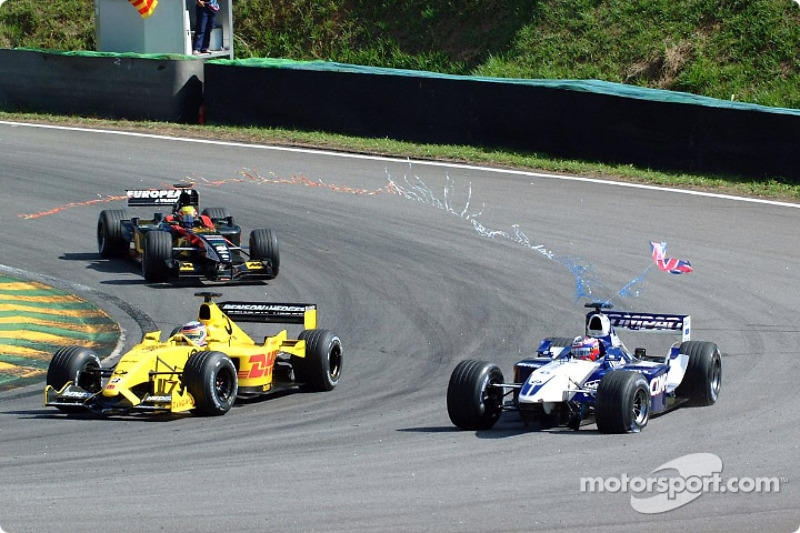 Juan Pablo Montoya sin alerón delantero