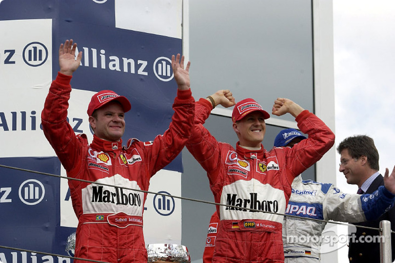 Podyum: Yarış galibi Michael Schumacher ve Rubens Barrichello
