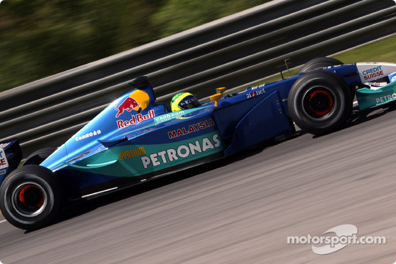 А Фелипе Масса только начинал путь к победам, проводя первый сезон в Sauber