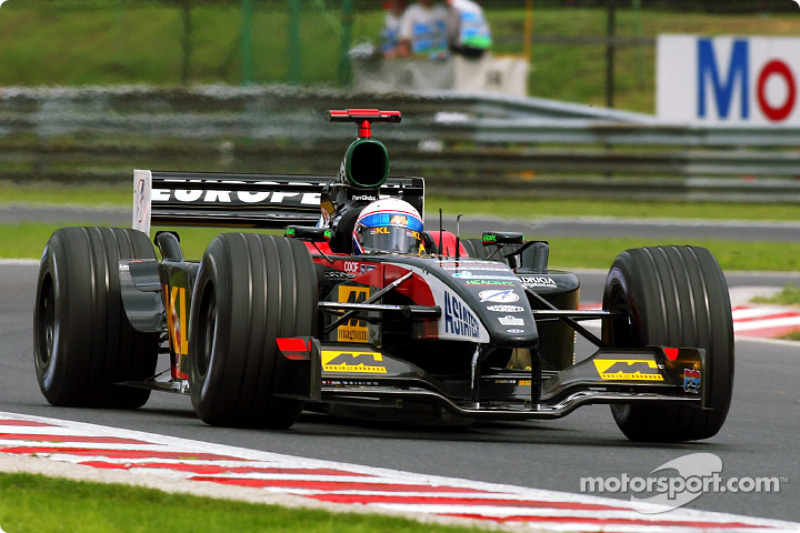 2002 год. Энтони Дэвидсон. 2 гонки в Minardi