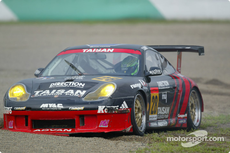 #28 Porsche 911GT3R (GT300), Yukihiro Hane, Yutaka Yamagishi