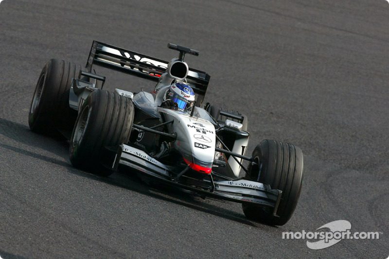 2002-2003: McLaren-Mercedes MP4-17