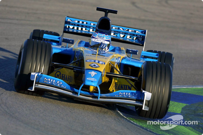 Jarno Trulli tests the hybrid Renault R202