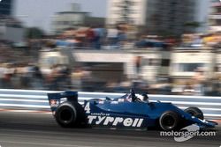 Jean-Pierre Jarier, Tyrrell 009