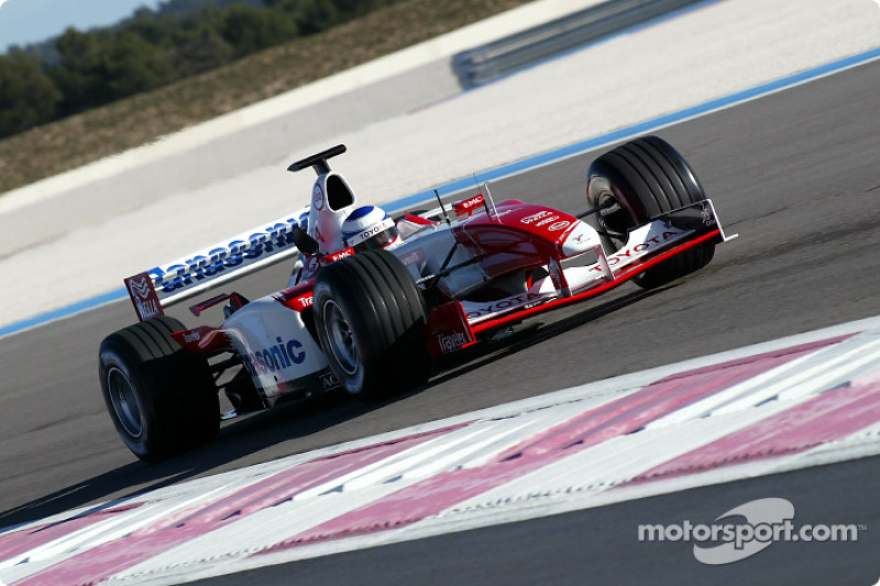 The Toyota TF103 in action: Olivier Panis