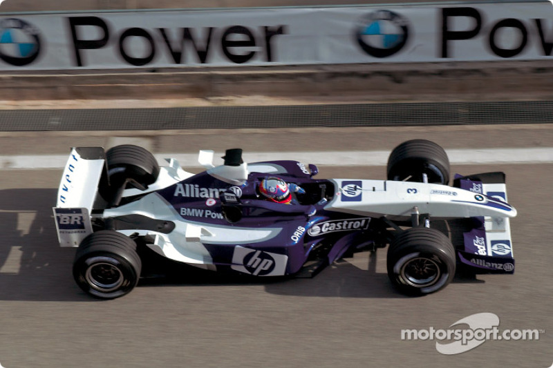 Juan Pablo Montoya tests the new BMW Williams F1 FW25