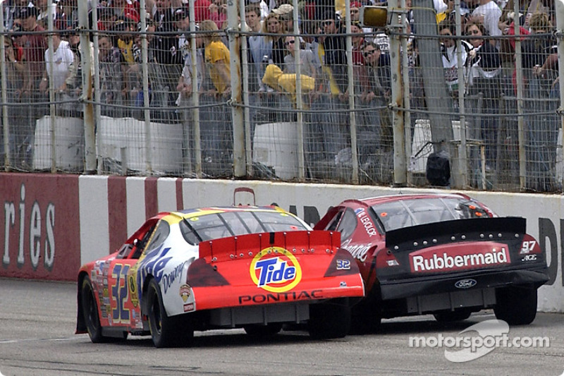 4) 0s0026, Ricky Craven (EUA), Carolina (EUA), Nascar, 2003. 2º: Kurt Busch