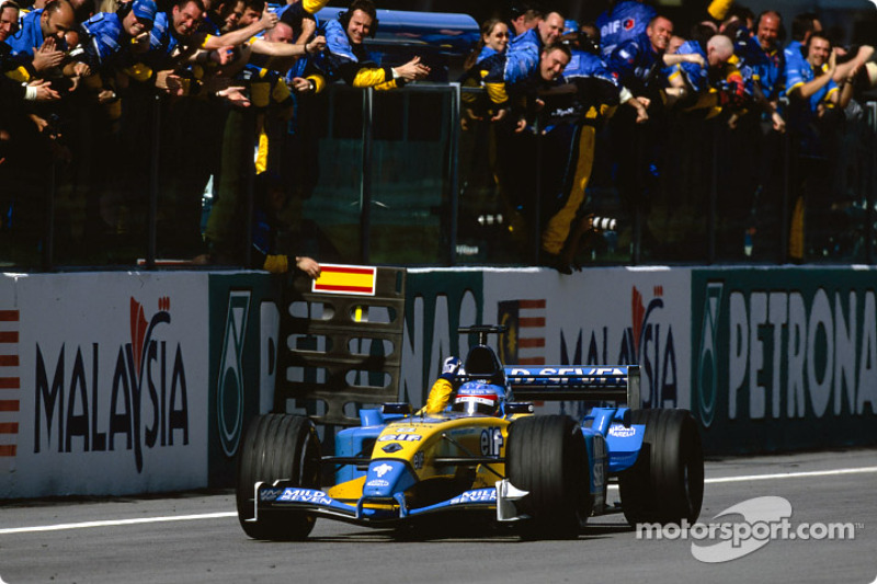 Fernando Alonso: 28 terceros puestos