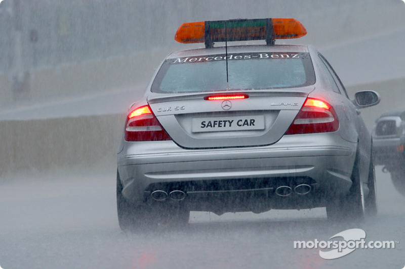 Safety car on the starting grid