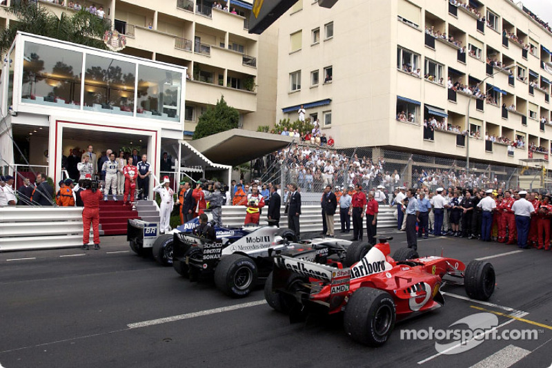 Podio: ganador de la carrera Juan Pablo Montoya, Kimi Raikkonen y Michael Schumacher