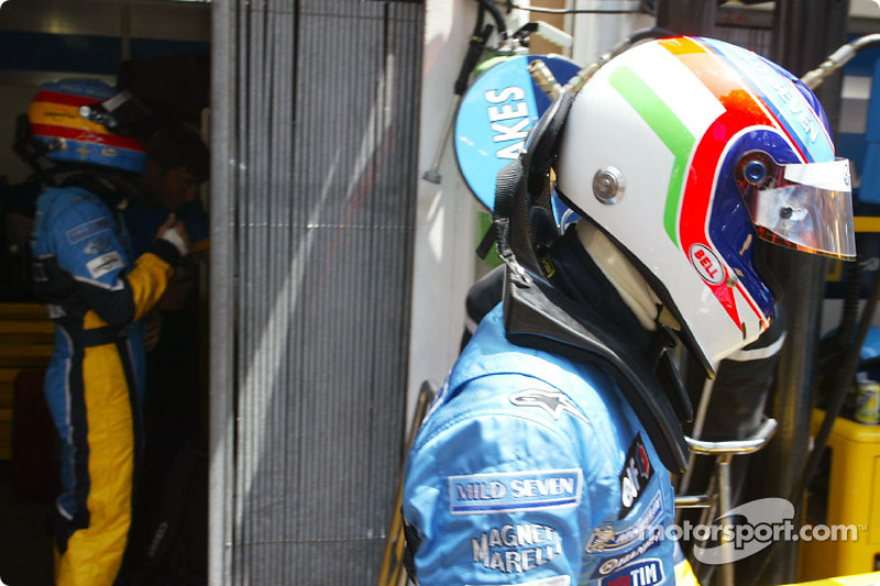 Fernando Alonso et Jarno Trulli se préparent