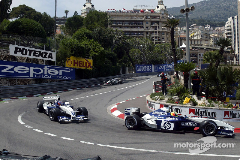 Ralf Schumacher leads Juan Pablo Montoya