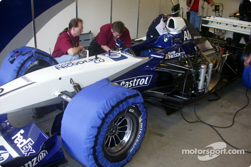 HP Williams-BMW FW24