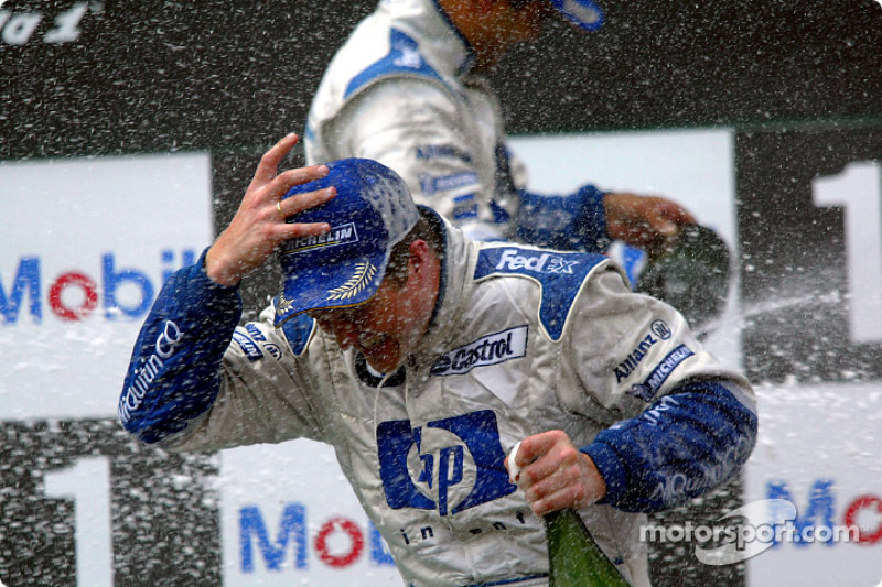 Podyum: champagne shower for Yarış galibi Ralf Schumacher