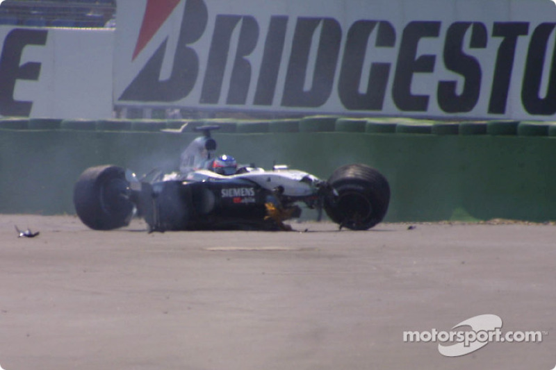Kimi Raikkonen après le crash du premier virage