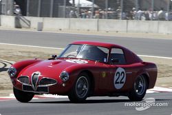 La #22 Alfa-Romeo 6C 3000CM de 1953, pilotée par Phil Hill