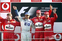 Podium: Sieger Michael Schumacher; 2. Juan Pablo Montoya; 3. Rubens Barrichello; Ross Brawn