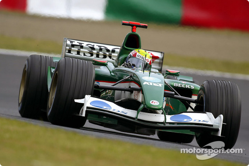 2003 - Jaguar R4