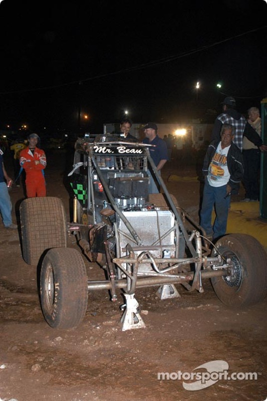 La voiture accidentée de Beau Binder