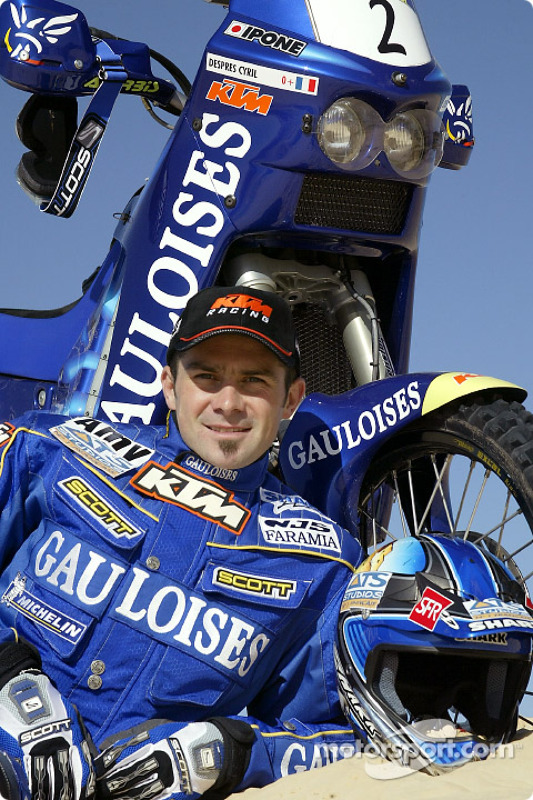 Resultado de imagen para cyril despres dakar 2003