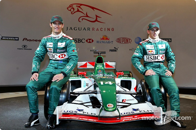 Présentation de la Jaguar R5
