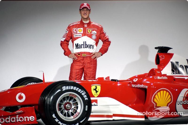 Michael Schumacher ve yeni Ferrari F2004